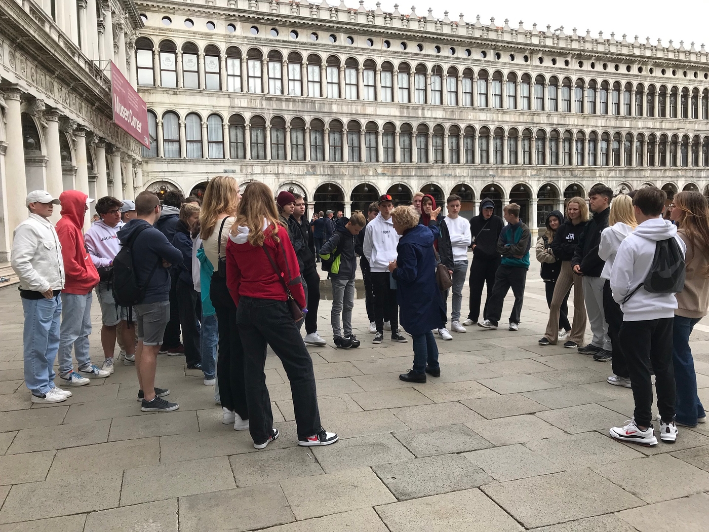 Abschlussfahrt 10bcdf - Sight-seeing