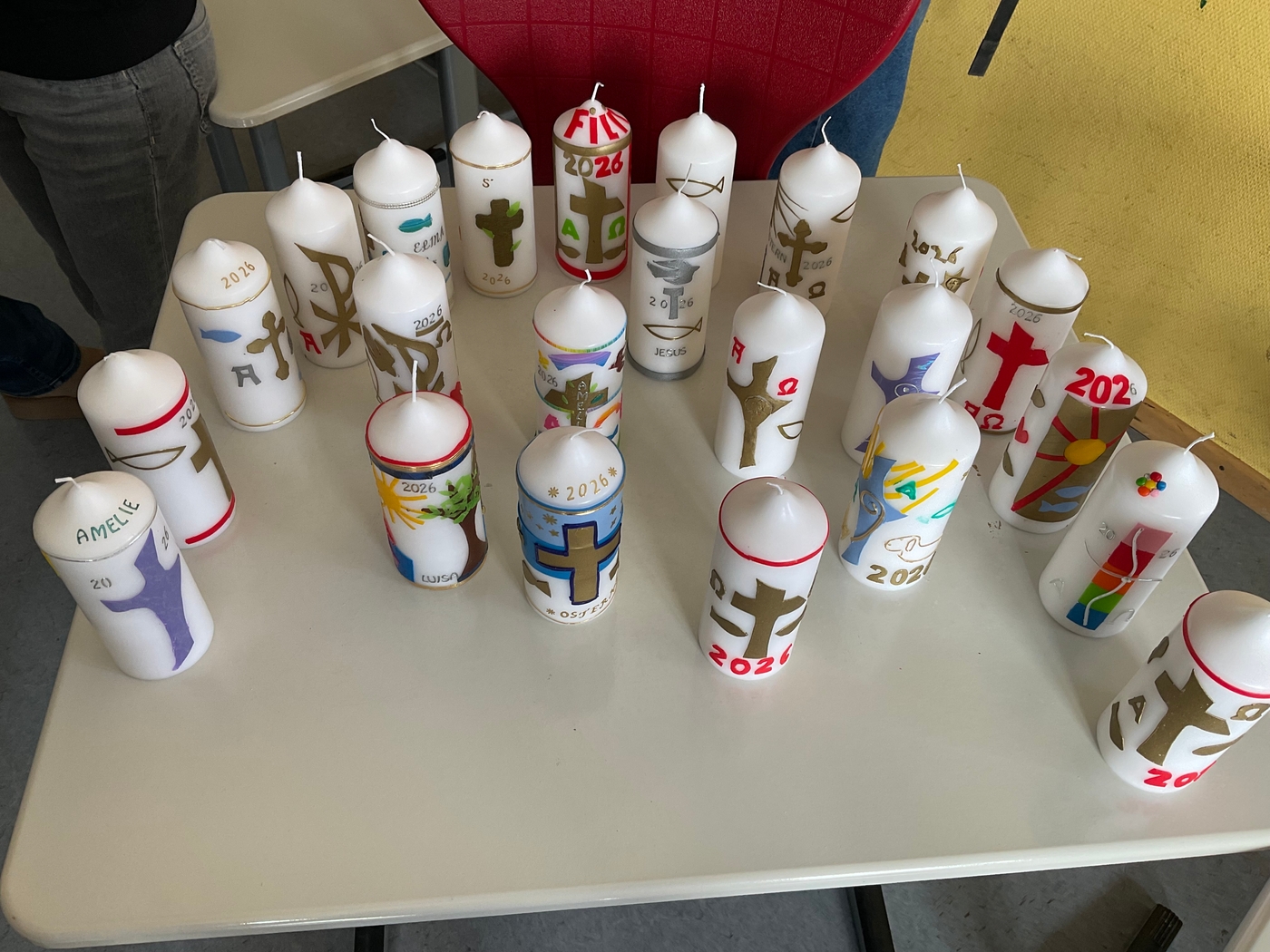 Oster- und Frühlingskerzen basteln